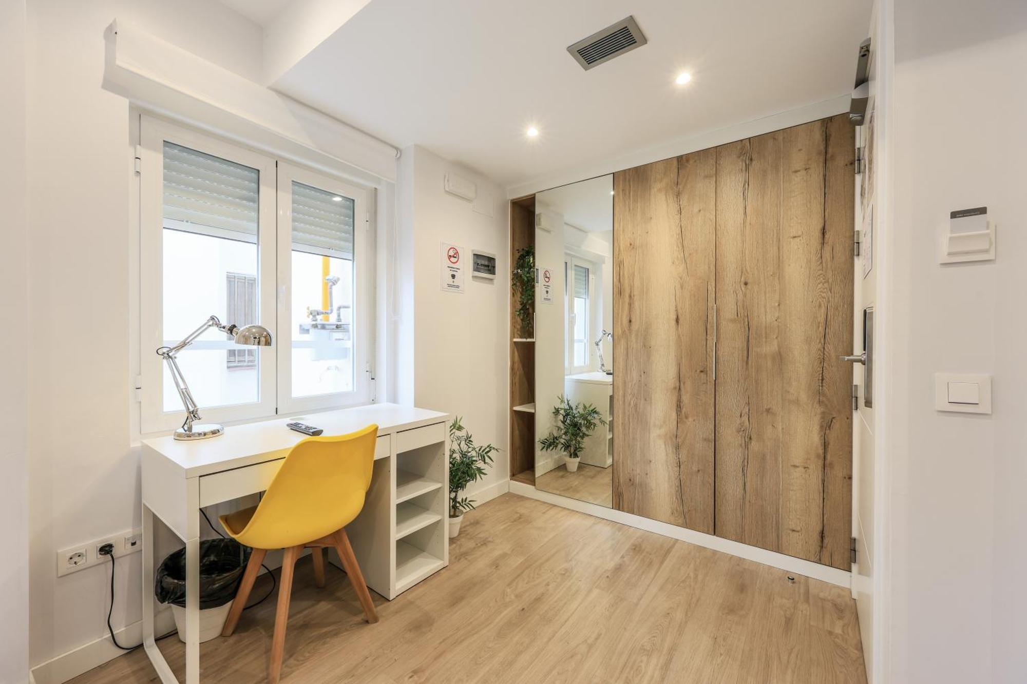 Amazinn Places Blasco De Garay 105 Madrid Exterior photo